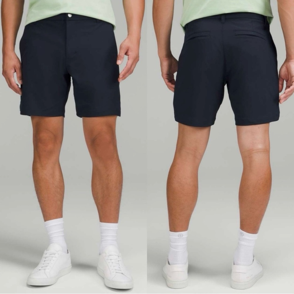 Lululemon Commission Shorts, 38